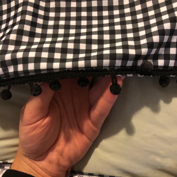 Bikini - Picture 3 of 3